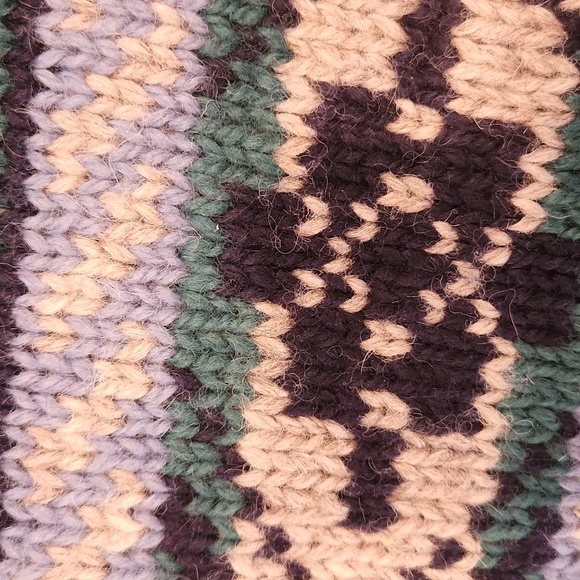 Greek Knitwear Handmade Wool Sweater - Picture 6 of 6